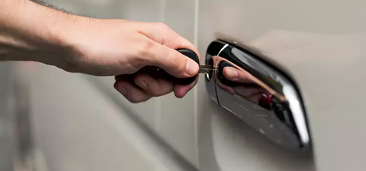 Why Choose Our Auto Locksmith Team in Muskegon, MI?
